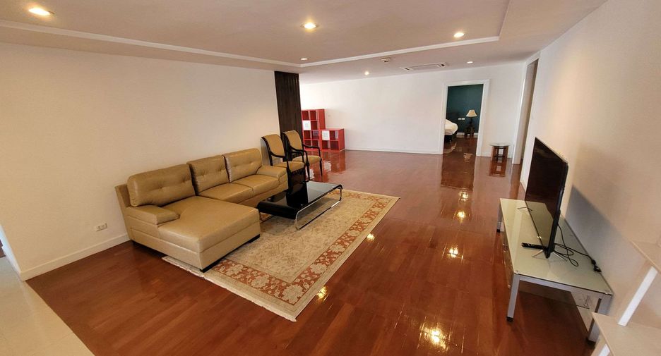 Wohnung zur Miete mit 3 Zimmer in Khlong Toei, Bangkok