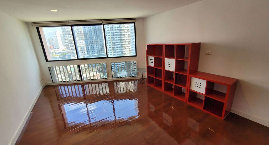 Wohnung zur Miete mit 3 Zimmer in Khlong Toei, Bangkok