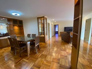 Wohnung zur Miete mit 3 Zimmer in Yan Nawa, Bangkok