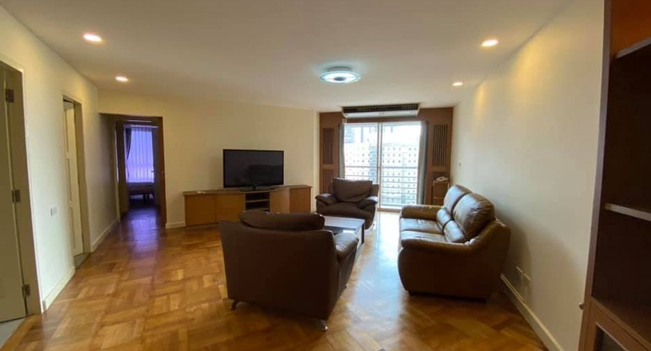 Wohnung zur Miete mit 3 Zimmer in Yan Nawa, Bangkok