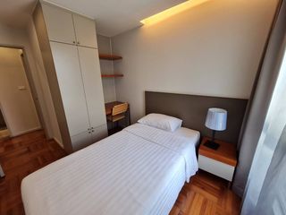 Condo en alquiler de 2 habitaciones en Yan Nawa, Bangkok