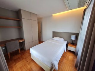 Condo en alquiler de 2 habitaciones en Yan Nawa, Bangkok