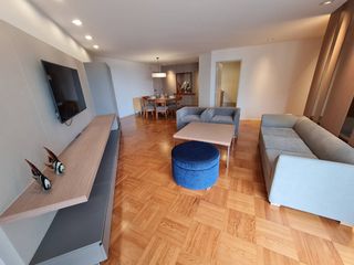Condo en alquiler de 2 habitaciones en Yan Nawa, Bangkok