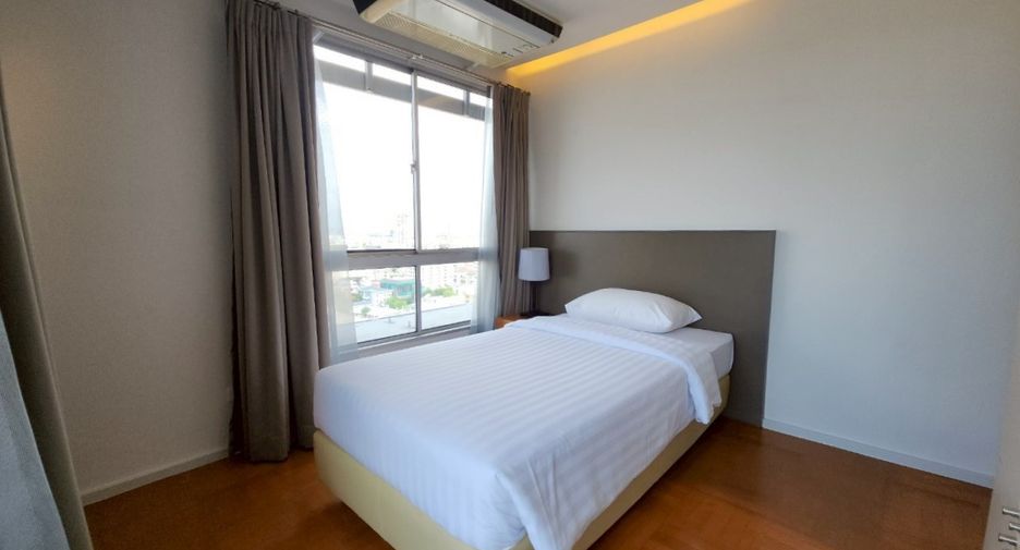 Condo en alquiler de 2 habitaciones en Yan Nawa, Bangkok