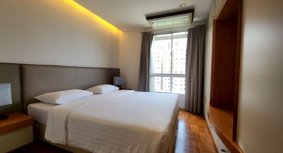 For rent 2 ベッドルーム condo in Yan Nawa, Bangkok