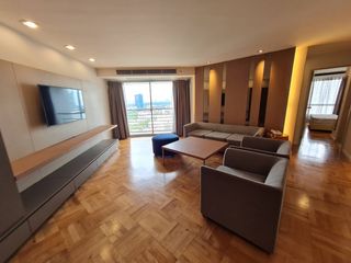 Condo en alquiler de 2 habitaciones en Yan Nawa, Bangkok