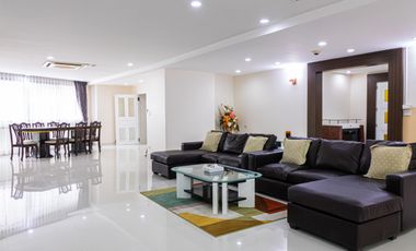 Condo en alquiler de 3 habitaciones en Khlong Toei, Bangkok