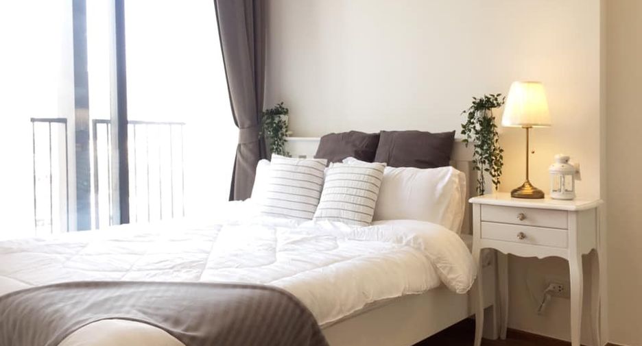 For rent 1 bed condo in Watthana, Bangkok