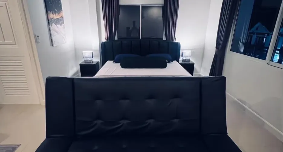 For sale 6 bedrooms hotel in Bang Lamung, Chonburi