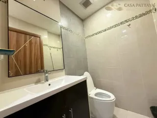 For sale studio condo in Bang Lamung, Chonburi