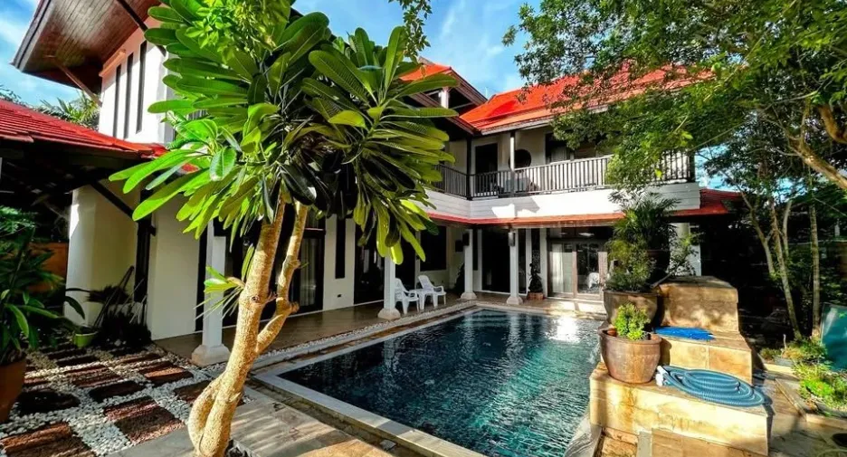 出租 4 卧室 别墅 在 Bang Lamung, Chon Buri