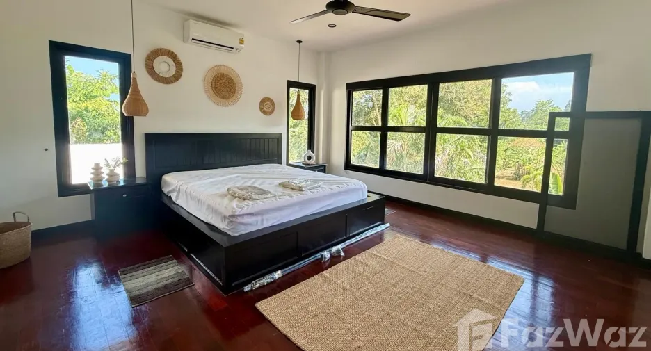 For sale 5 bedrooms villa in Ko Samui, Surat Thani