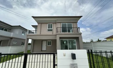 出售 4 卧室 独立屋 在 Thanyaburi, Pathum Thani