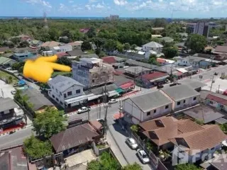 Reihenhaus zum Kauf mit 6 Zimmer in Mueang Rayong, Rayong