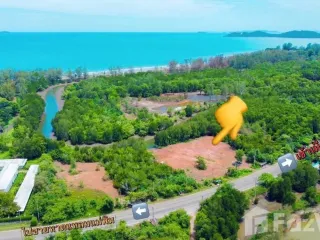 Продажа Участок в Клаенг, Районг