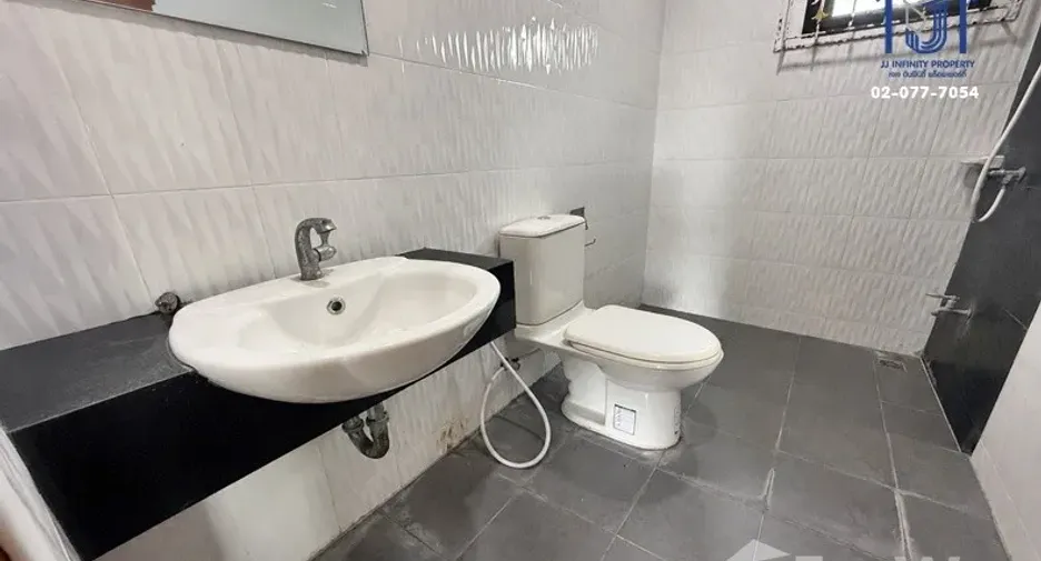 Casa en venta de 3 habitaciones en Khlong Luang, Pathum Thani
