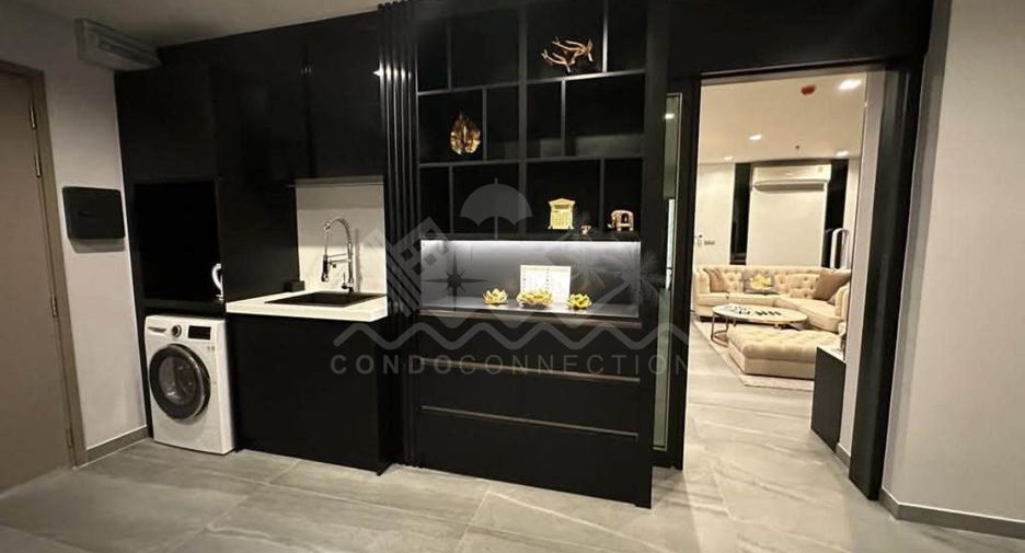 For sale 2 bedrooms condo 