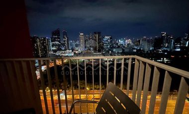 Condo en venta de 2 habitaciones en Huai Khwang, Bangkok