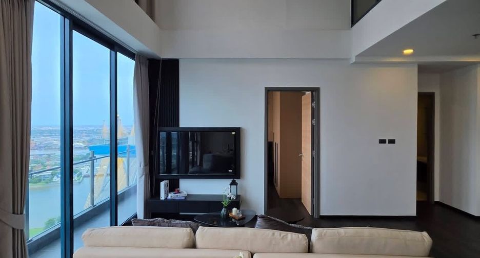 For rent 3 ベッドルーム condo in Yan Nawa, Bangkok