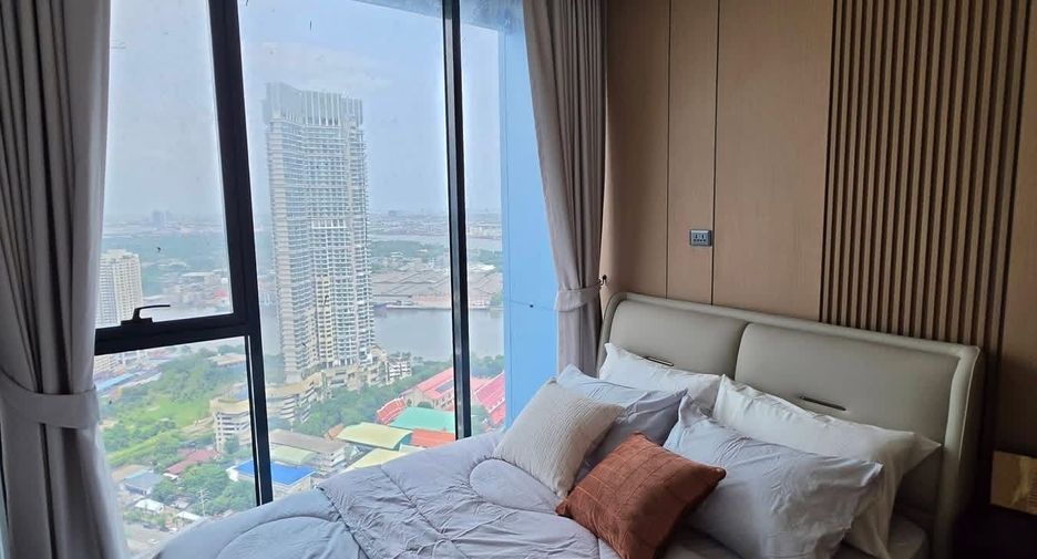 For rent 3 ベッドルーム condo in Yan Nawa, Bangkok