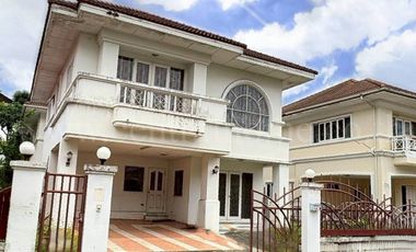 For sale 3 bedrooms house in Khlong Sam Wa, Bangkok