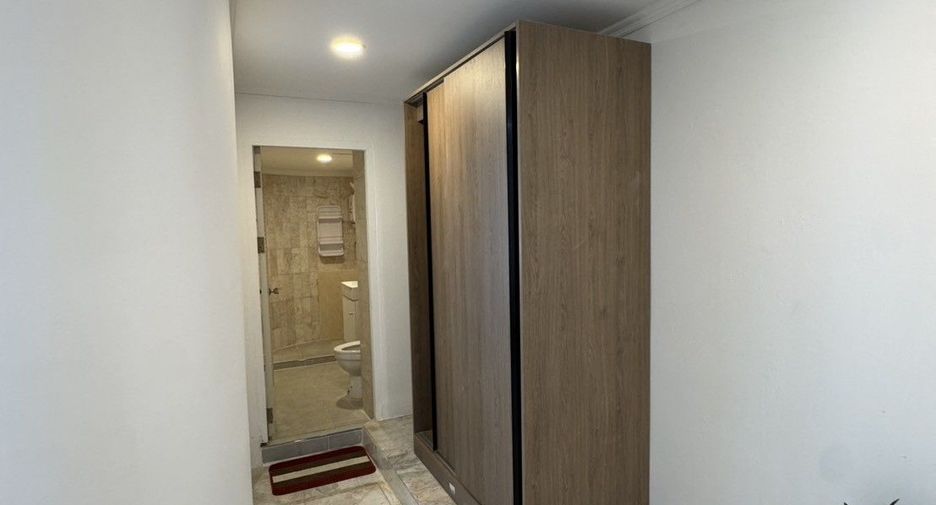 For rent 1 bed condo 