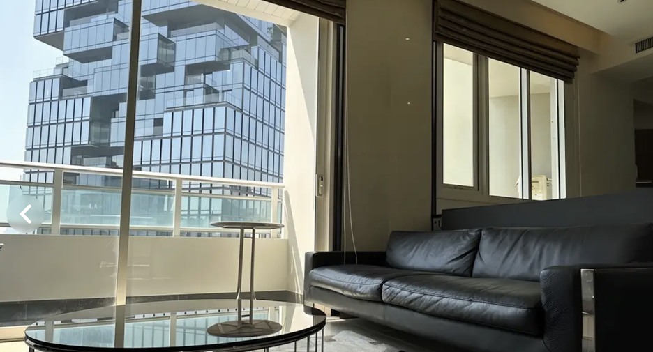 À louer 2 chambres condo à Sathon, Bangkok