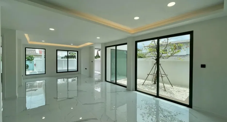 Casa en venta de 4 habitaciones en Chatuchak, Bangkok