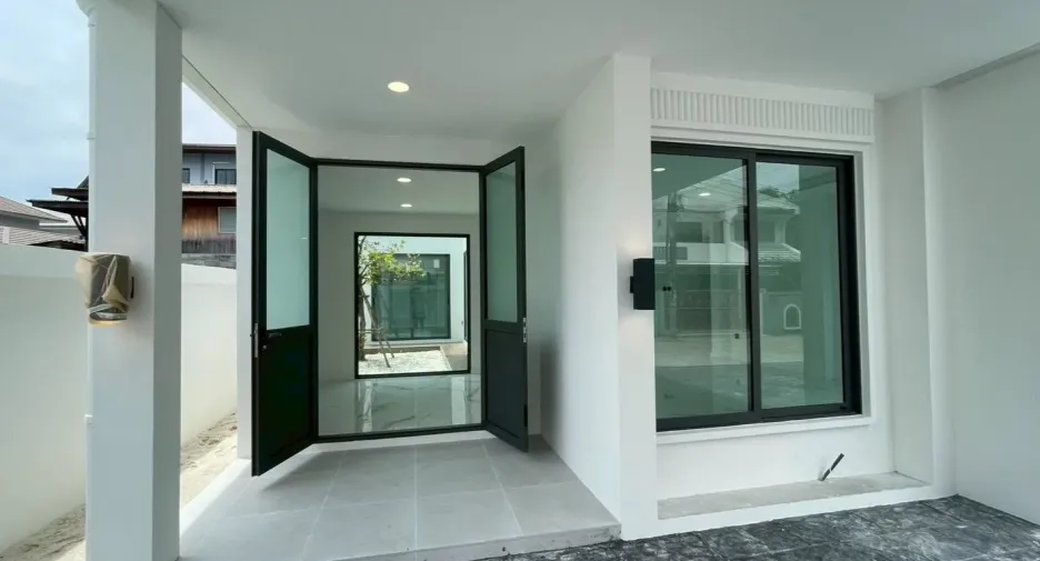 Casa en venta de 4 habitaciones en Chatuchak, Bangkok