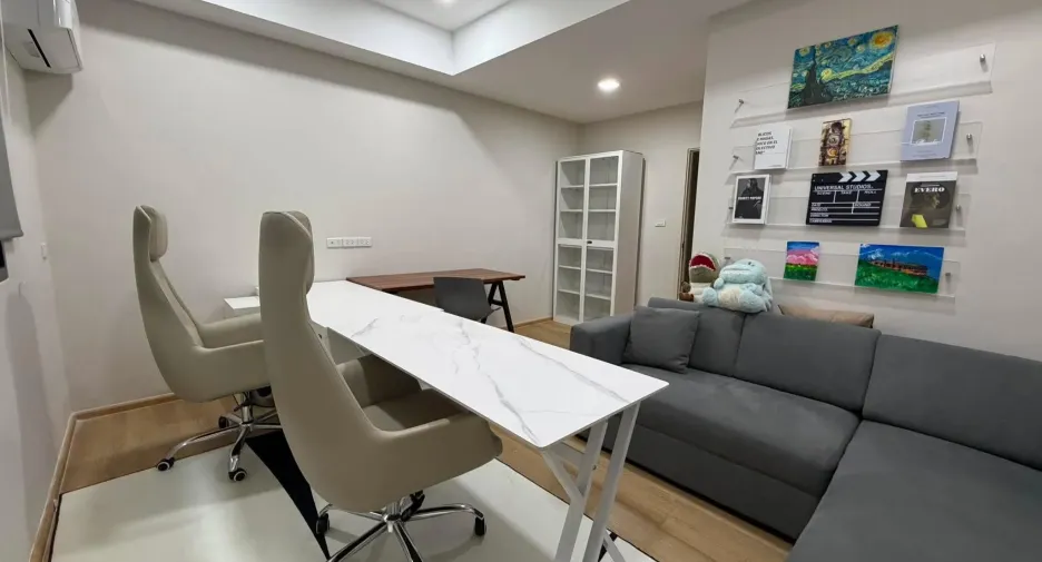For rent 3 bedrooms office in Phra Khanong, Bangkok
