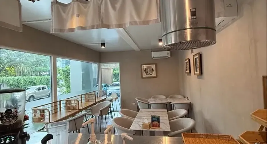 Gewerbefläche zur Miete in Watthana, Bangkok