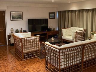 À vendre 3 chambres condo à Chatuchak, Bangkok