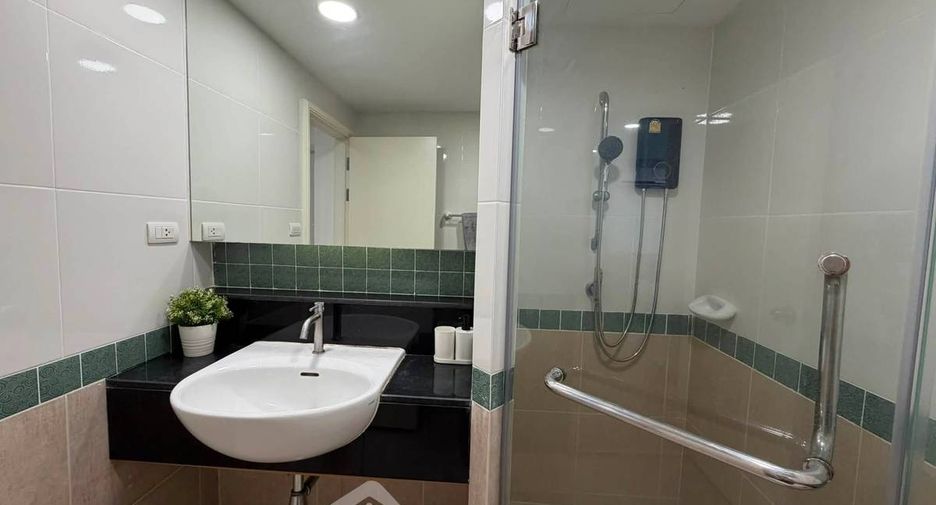 For sale 1 bed condo in Bang Na, Bangkok