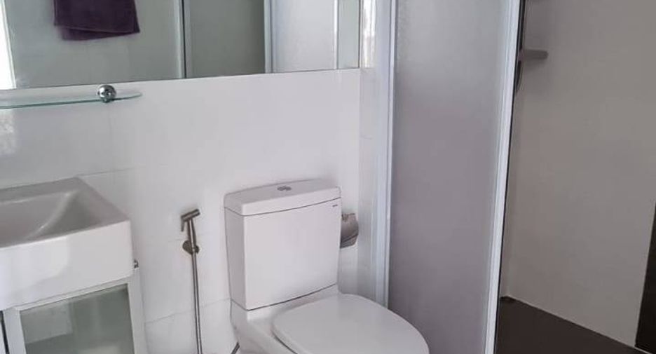 À louer et à vendre 2 chambres condo 