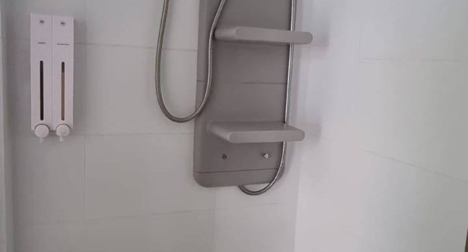 À louer et à vendre 2 chambres condo 