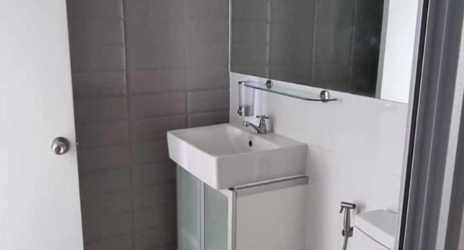 À louer et à vendre 2 chambres condo 
