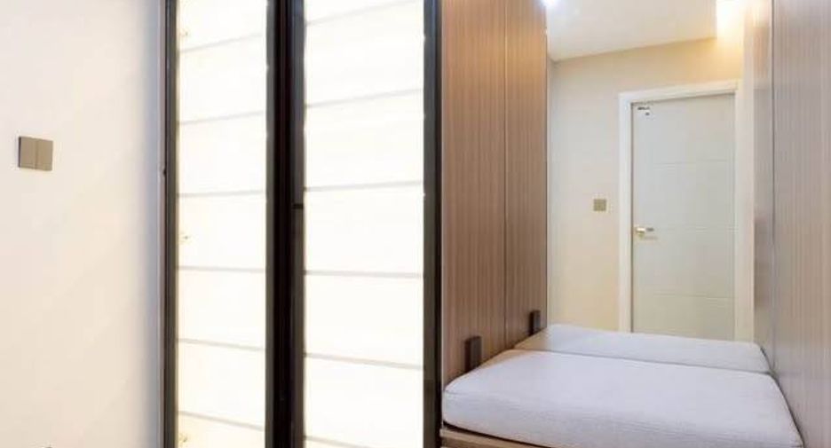 For sale 2 ベッドルーム condo in Watthana, Bangkok