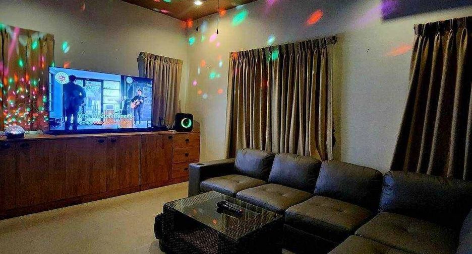 For rent and for sale 3 bedrooms villa in Bang Lamung, Chonburi