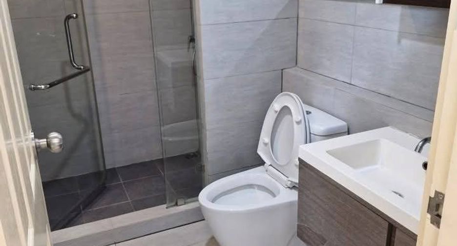 For sale 1 bed condo in Watthana, Bangkok