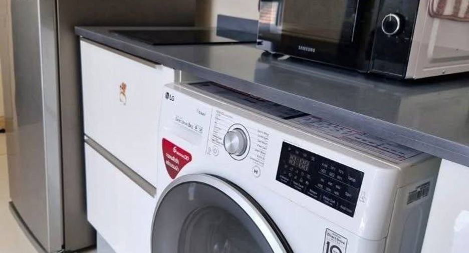 For sale 1 bed condo in Watthana, Bangkok