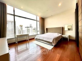 For sale 2 ベッドルーム apartment in Pathum Wan, Bangkok