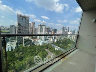 For sale 2 ベッドルーム apartment in Pathum Wan, Bangkok