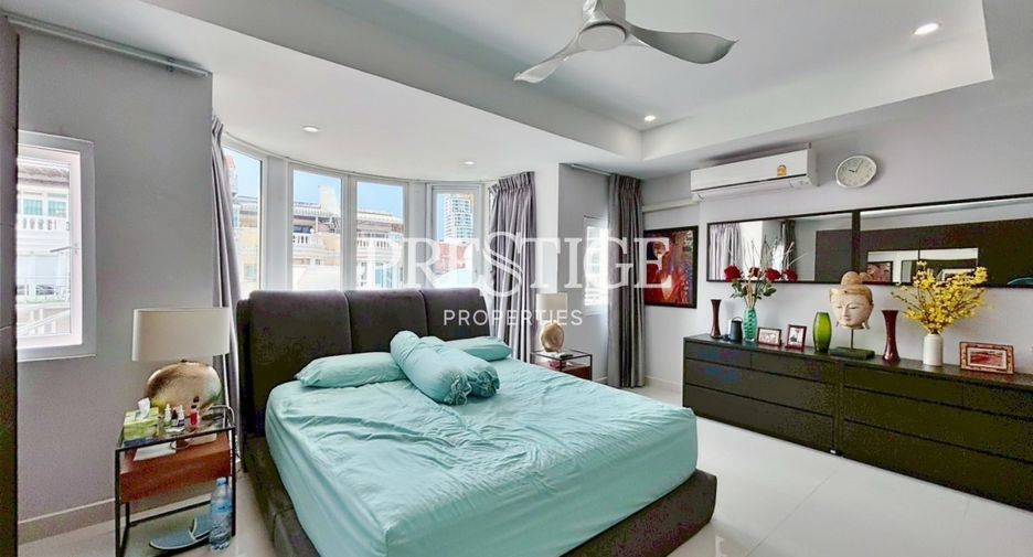 For sale 4 bedrooms house in Bang Lamung, Chonburi