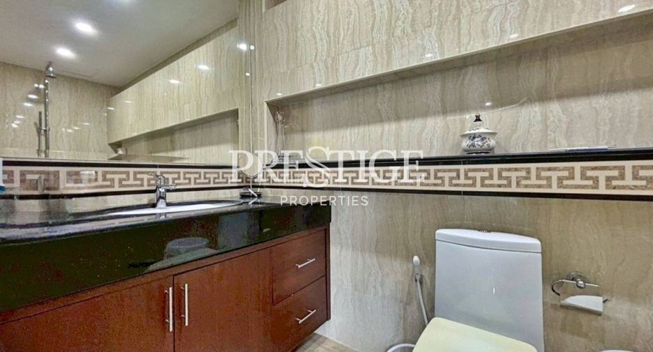 For sale 4 bedrooms house in Bang Lamung, Chonburi