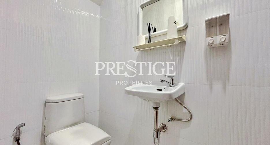 For sale 4 bedrooms house in Bang Lamung, Chonburi