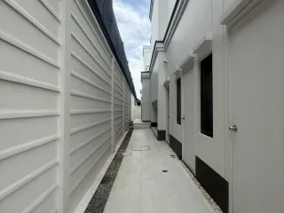 Haus zum Kauf mit 5 Zimmer in Saphan Sung, Bangkok