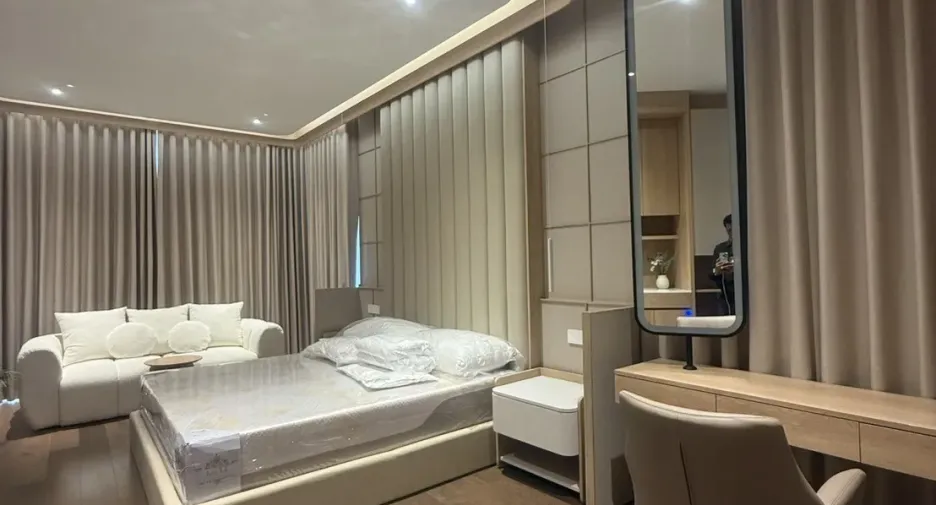 Haus zum Kauf mit 5 Zimmer in Saphan Sung, Bangkok