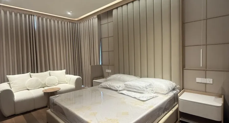 Haus zum Kauf mit 5 Zimmer in Saphan Sung, Bangkok
