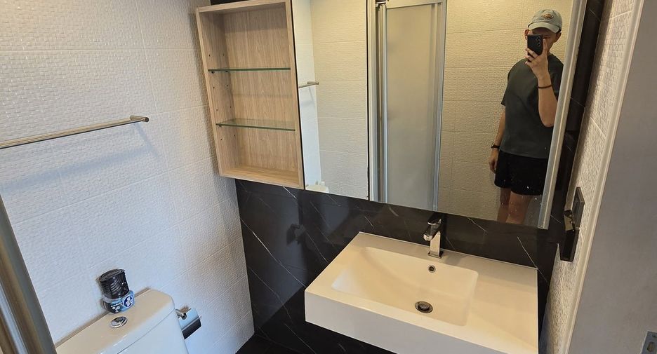 Wohnung zur Miete mit 1 Zimmer in Khlong Toei, Bangkok