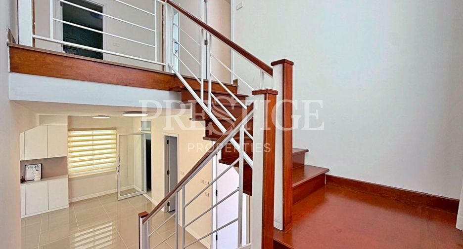 Haus zum Kauf mit 3 Zimmer in Bang Lamung, Chonburi
